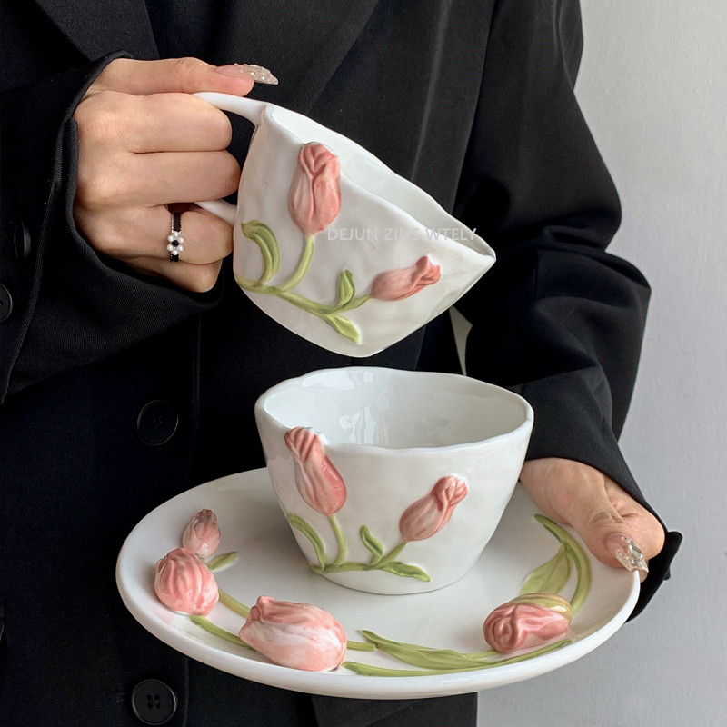 Tulip Ceramic Mug Embossed Flo - Kitchen Appliances Store avaliação e preço